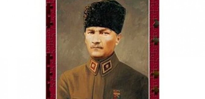 4158 Art Puzzle Başkomutan Mareşal Gazi Mustafa Kemal Atatürk 500 Parça Puzzle