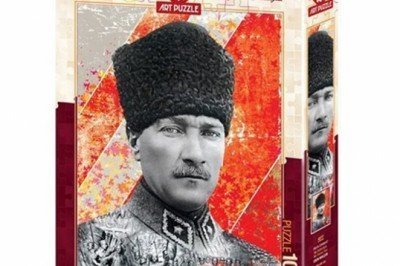 4377 Art Puzzle Ata’m İzindeyiz 1000 Parça Puzzle