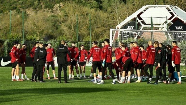 A Milli Futbol Takımı, Letonya maçı için Riga’ya gitti