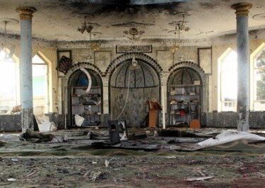 Afganistan’da camiye bombalı saldırı