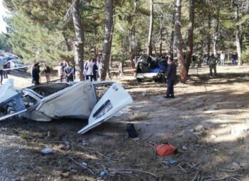 Afyonkarahisar’da 5 öğrencinin hayatını kaybettiği kazada servis şoförü tutuklandı
