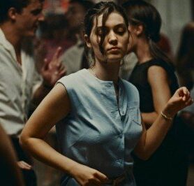 Antalya Altın Portakal Film Festivali’nde filmdeki sahnelerden etkilenen seyirciler baygınlık geçirdi