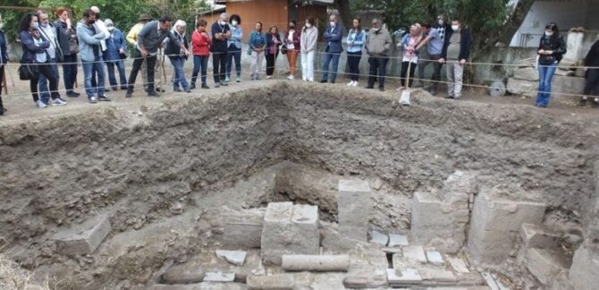 Balıkesir’de Adramytteion kazılarında Roma hamamı ortaya çıktı