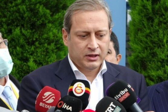 Burak Elmas: “Bir önceki yönetimin sahnede oturmasını daha uygun ve şık olacağını düşünüyoruz”