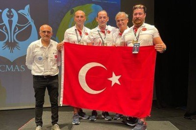 Sualtı Fotoğraf Milli Takımı’ndan dünya şampiyonluğu ve üçüncülüğü