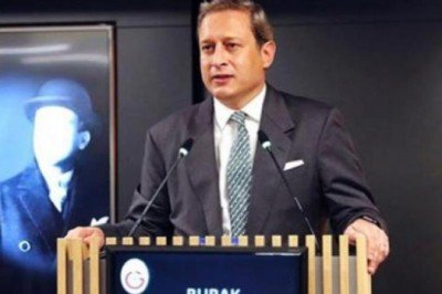 Galatasaray’ın Divan Kurulu’nda büyük gerginlik! Başkan Burak Elmas çok sinirlendi