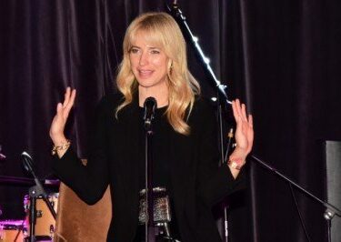 Burcu Esmersoy kadınlara tüyo verdi