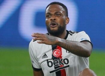 Cyle Larin’den G.Saray maçı yorumu! “Herkese göstereceğiz”