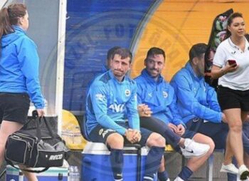 Fenerbahçe’nin Csikszereda ile karşılaştığı maçta dikkat çeken görüntü
