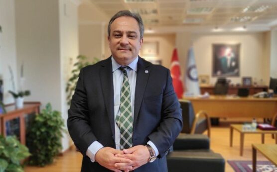 Bilim Kurulu üyesi doktora 15 gün meslekten men cezası