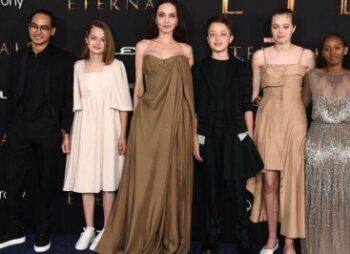 Angelina Jolie çocuklarıyla galada: İki kızı da şaşırttı