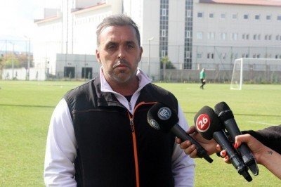 Eskişehirspor’da Cem Karaca dönemi sona erdi