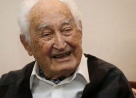 Prof. Dr. Orhan Oğuz hayatını kaybetti