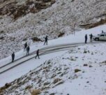 Van’da kar ve sis etkili oldu, araçlar yolda mahsur kaldı
