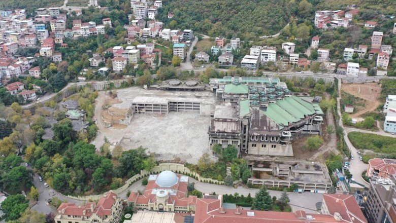 Bursa’nın silüetini bozan binalar yıkılıyor
