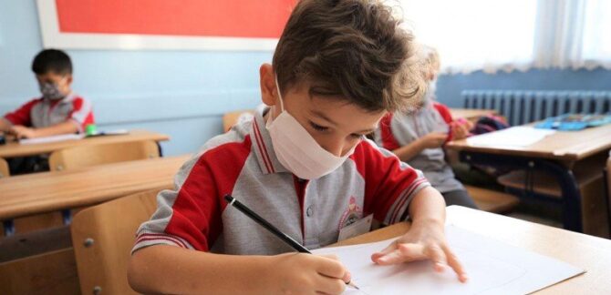 MEB’den ders kitapları kararı