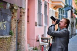 Orhan Gencebay Balat’ı fotoğrafladı