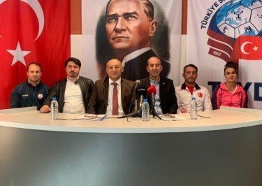 Talat Ünlü, Halter Federasyonu Başkanlığı’na adaylığını açıkladı