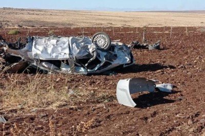 Şanlıurfa’da takla atan otomobil şarampole devrildi: 1 ölü, 3 yaralı