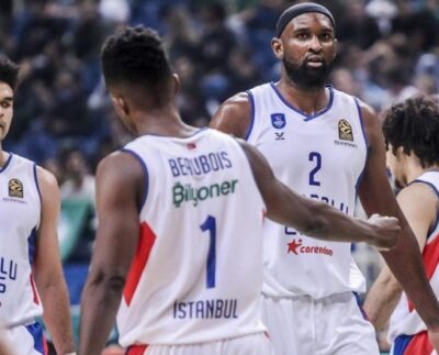 Anadolu Efes Yunanistan’da farklı kaybetti