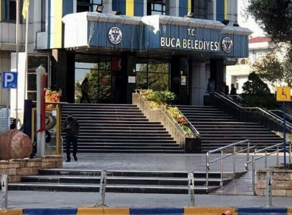 Buca Belediyesi’nde yolsuzluk operasyonu: 4 tutuklama