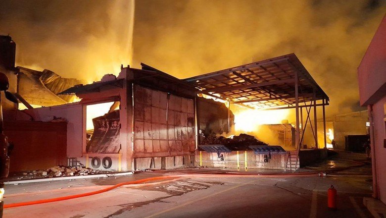 Esenyurt’ta fabrika yangını