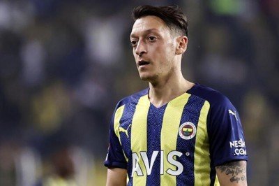 Fenerbahçe’de Mesut Özil depremi!