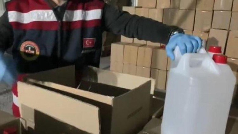 Küçükçekmece’de sahte içki operasyonu