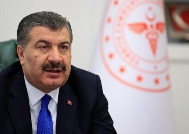 Bakan Koca imzaladı! 81 ile ‘nöbet’ talimatı