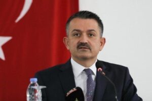 Bakan Pakdemirli: Gübre desteği 2022’de yüzde 100 artacak