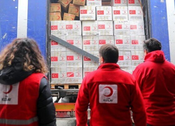 Türk Kızılay her yıl milyonlarca insanın yardımına koşuyor