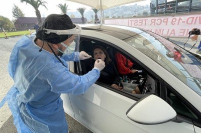 Türkiye’de bir ilk: Araçta PCR testi yapıldı