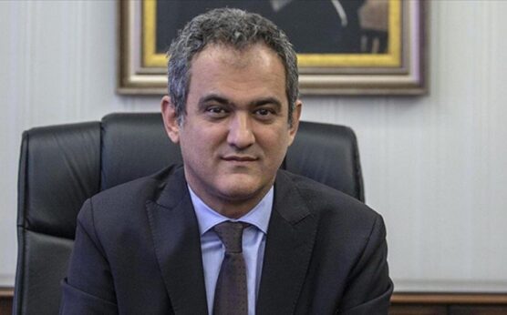 Bakan Özer: Eğitimi kesintisiz sürdürme kararlılığındayız