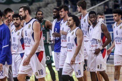 Anadolu Efes Zenit’i konuk edecek