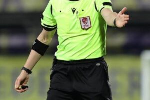 BeşiktaşTrabzonspor maçının hakemi açıklandı