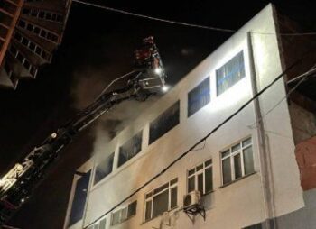 Kağıthane’de iş yerinde çıkan yangın söndürüldü