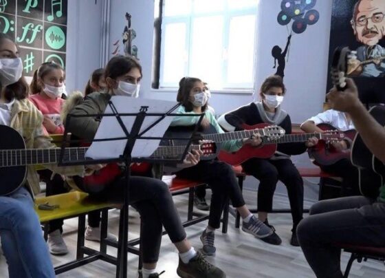 Şırnaklı öğrencilerden oluşan koro Rafadan Tayfa için çalacak