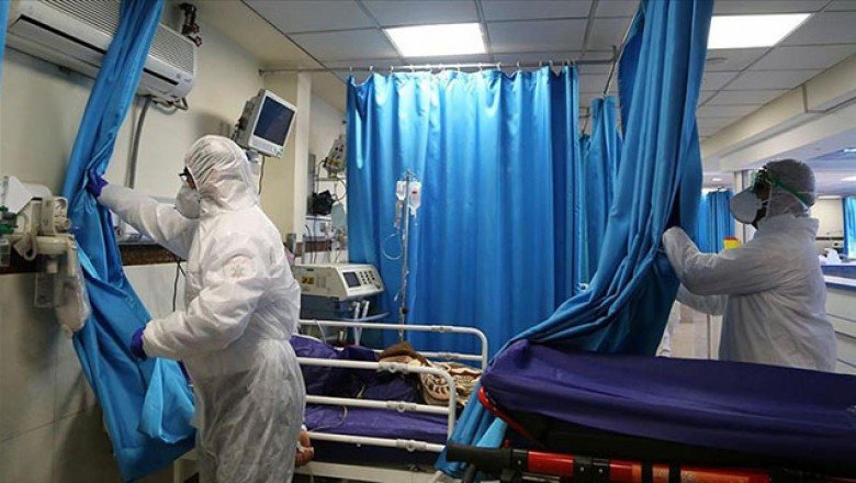 Yunanistanda günlük vaka sayısı en yüksek seviyede