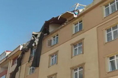 İstanbul’da 5 katlı binada patlama