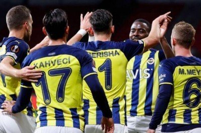 Fenerbahçe’de 6 eksik, 4 isim kart sınırında…