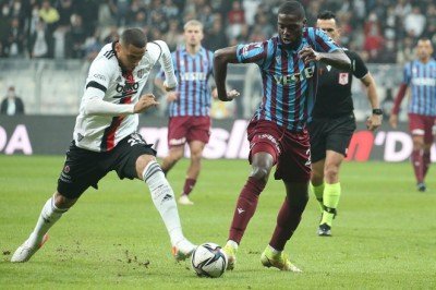 Sergen Yalçın’dan 6, Abdullah Avcı’dan 3 değişiklik