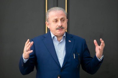 TBMM Başkanı Şentop’tan 61 Anayasası’na ‘sürücü kursu aracı’ benzetmesi