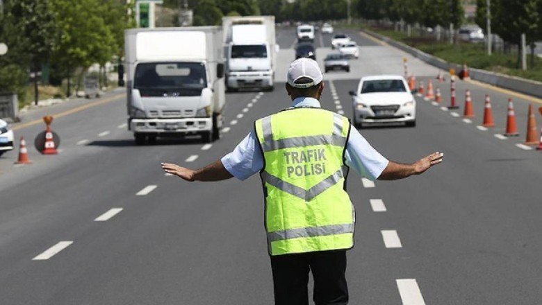 İstanbul’da bazı yollar trafiğe kapatıldı