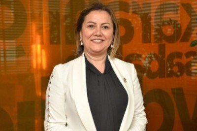 MHP MYK Üyesi Fidan eski eşinin saldırsına uğradı: Şikayetçi oldu – Cumhuriyet