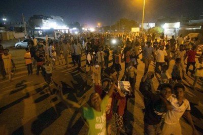 Sudan’da darbe sonrası tansiyon düşmüyor