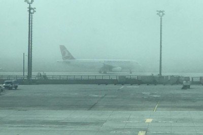 İstanbul’da hava ulaşımına sis engeli
