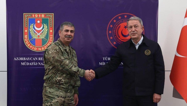 Azerbaycan Savunma Bakanı Hasanov: Türk Silahlı Kuvvetleri dünyanın en güçlü ordularından biridir