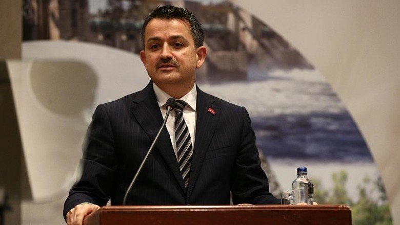 Bakan Pakdemirli: Vatandaşlarımızın sağlığı ile oynayan 1878 işletmeye yasal işlem uyguladık