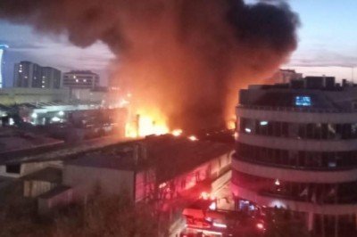 İstanbul’da fabrika yangını