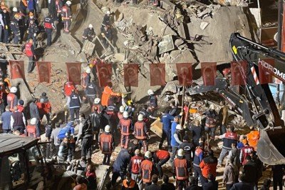Malatya’daki göçükten kendi imkanlarıyla çıktı